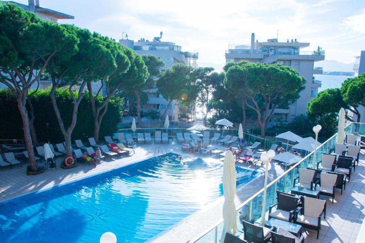 Hotel Las Vegas Salou Bagian luar foto