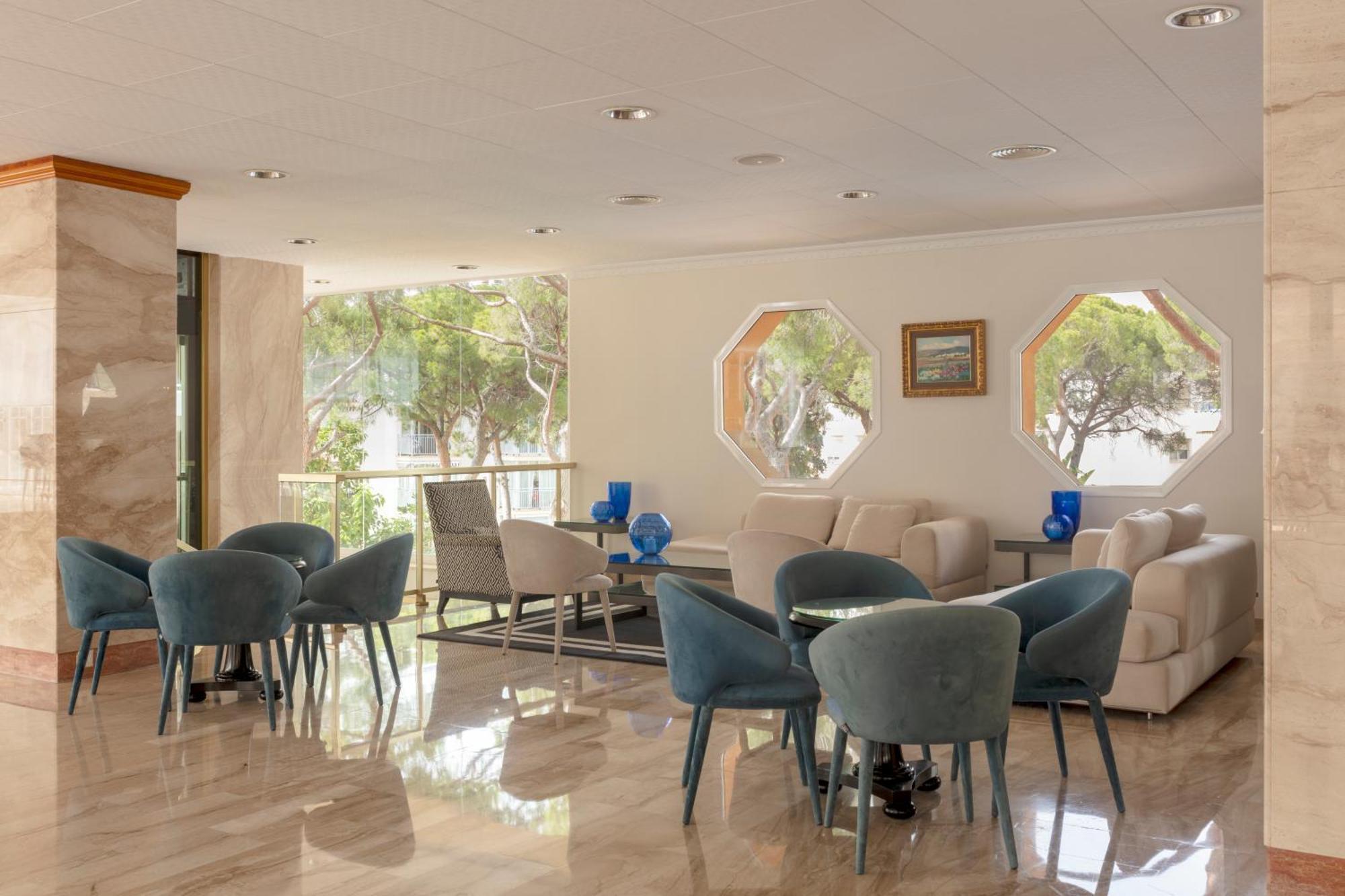 Hotel Las Vegas Salou Bagian luar foto